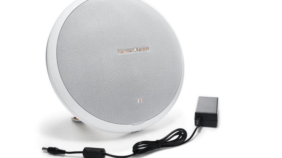 Harman Kardon Onyx Studio 2