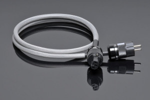 Ekranowany przewód zasilający GigaWatt LC-1 EVO