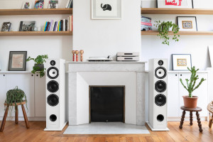 Kolumny Triangle z serii Borea