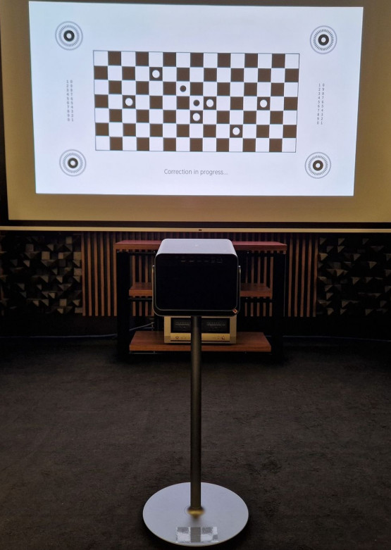 Cine Play 1 - audioplaza.pl testuje najnowszy projektor Leica i zaprasza zainteresowanych