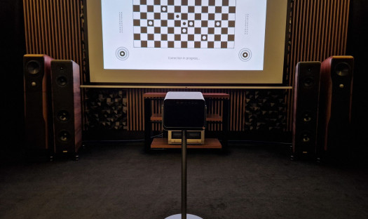 Cine Play 1 - audioplaza.pl testuje najnowszy projektor Leica i zaprasza zainteresowanych