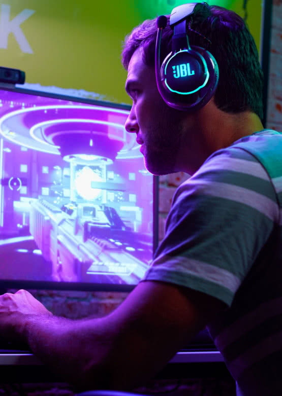 Bezprzewodowy zestaw słuchawkowy JBL Quantum 810 Wireless