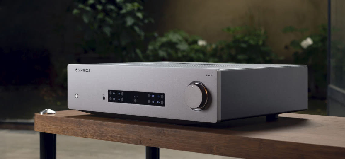 Wzmacniacz zintegrowany Cambridge Audio CXA81