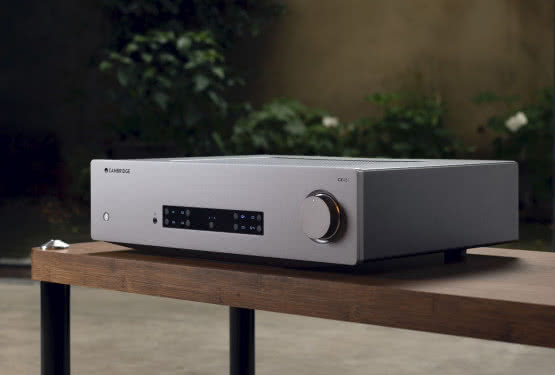 Wzmacniacz zintegrowany Cambridge Audio CXA81