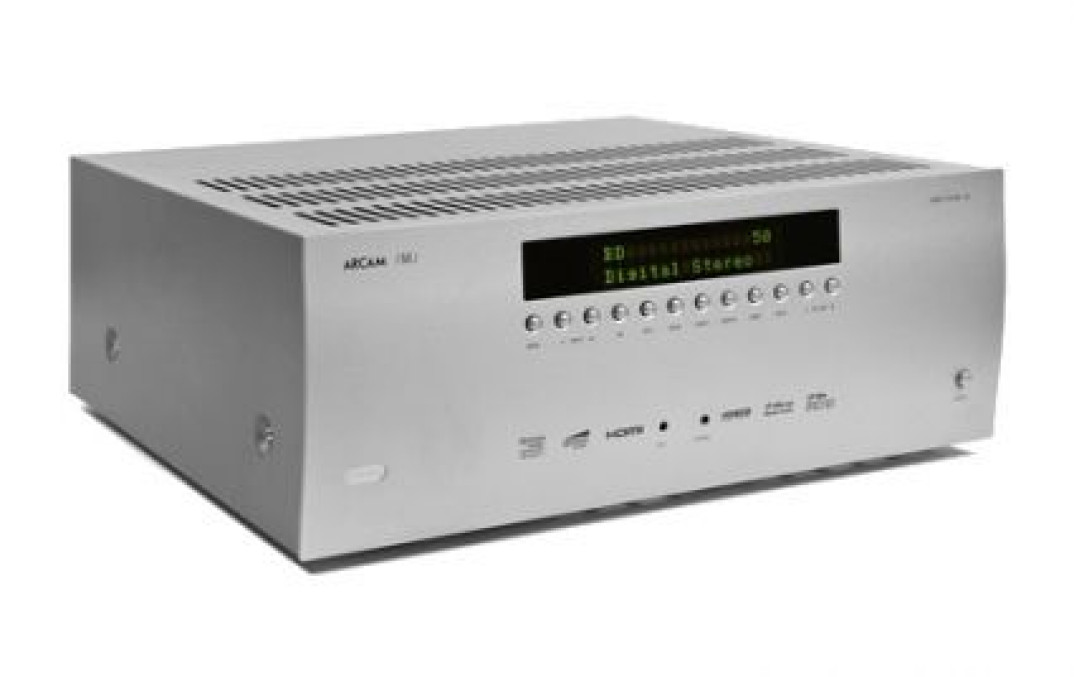 Amplituner 7.1 Arcam AVR 400