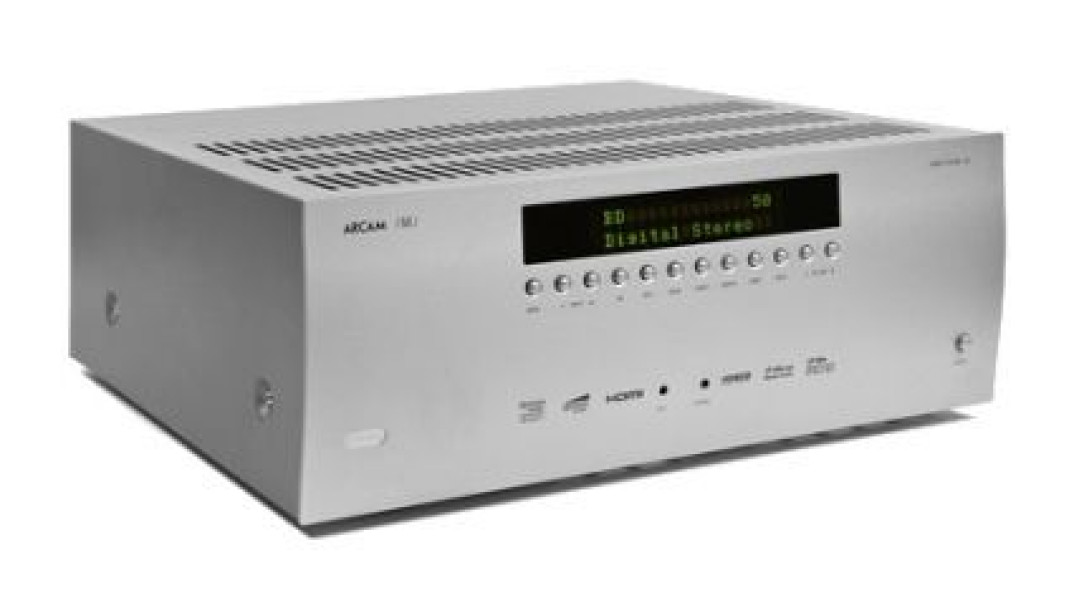 Amplituner 7.1 Arcam AVR 400