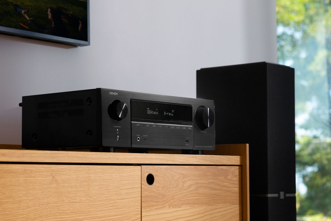 Denon prezentuje 7.2 kanałowy amplituner audio-wideo - AVR-X1800H 8K