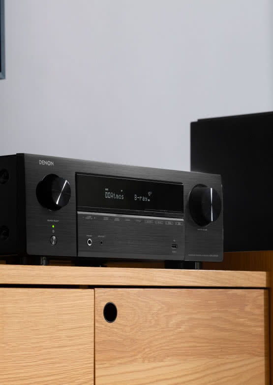Denon prezentuje 7.2 kanałowy amplituner audio-wideo - AVR-X1800H 8K