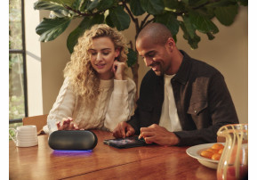 Harman Kardon Luna 2 -  Auracast,  AI Sound Boost i 12 godzin odtwarzania