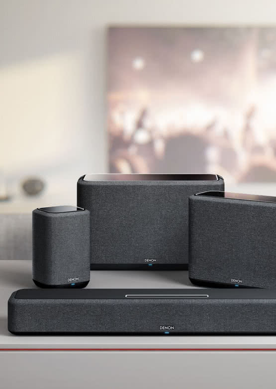 Funkcjonalność Alexa i 5.1-kanałowy dźwięk surround wraz z nową aktualizacją głośników Denon Home
