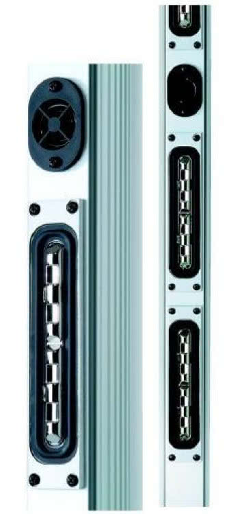 W kolumnie Xeno zainstalowano cztery podłużne przetworniki średniotonowe, a pomiędzy nimi kopułkę wysokotonową.