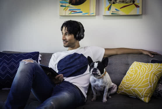 Słuchawki JBL Everest V100, V300 i  V700 i Elite V700NXT