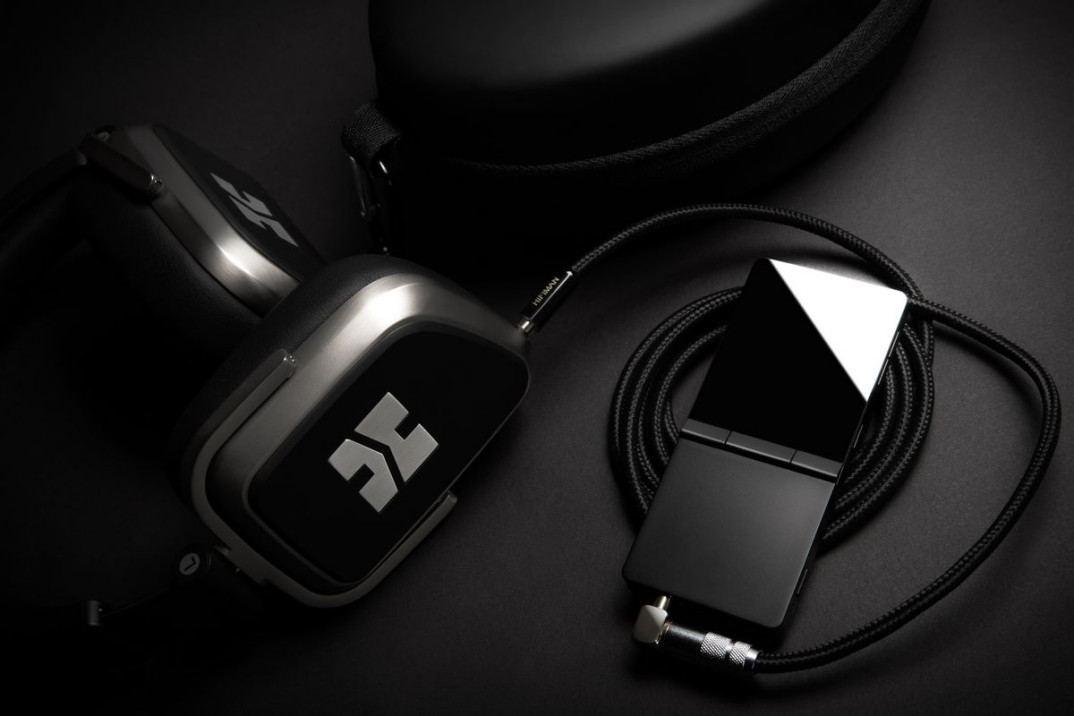 HiFiMAN SuperMini i Edtion S na targach Audio Video Show 2016