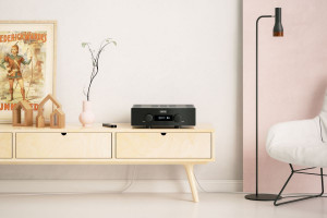 Sieciowy wzmacniacz zintegrowany Hegel H390