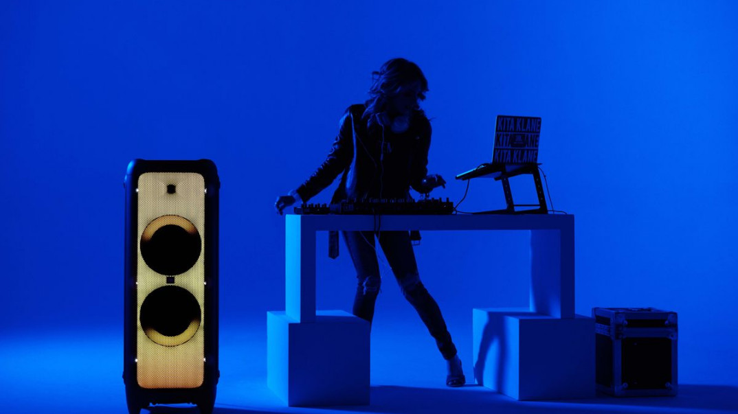 Wyjątkowy głośnik na imprezę - JBL Partybox 1000