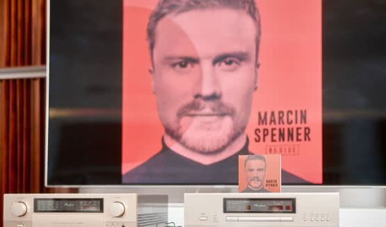 Mini koncert Marcina Spennera w ramach Piątków z Nową Muzyką